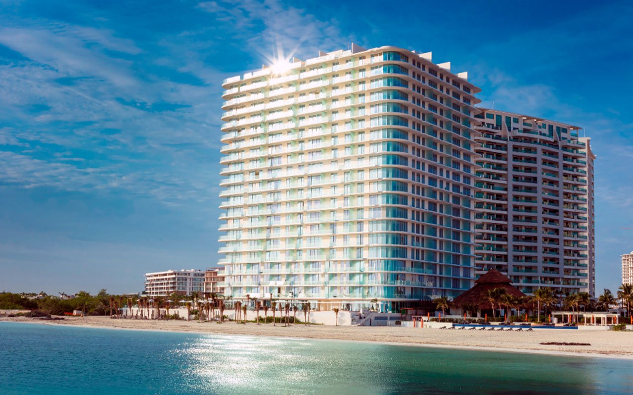Proyecto de Inmobilia, SLS Cancún, hotel y residencias en Cancún, México.
